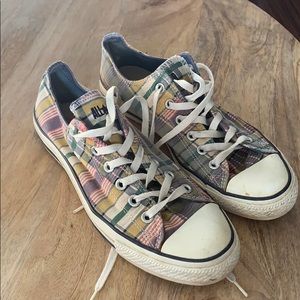 Plaid converse